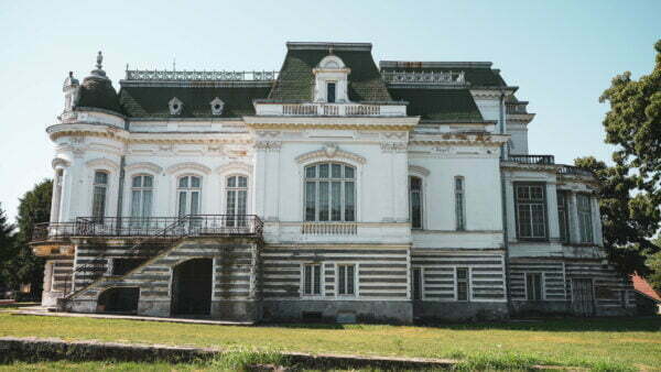 Turism pescăresc - Palatul Marincu