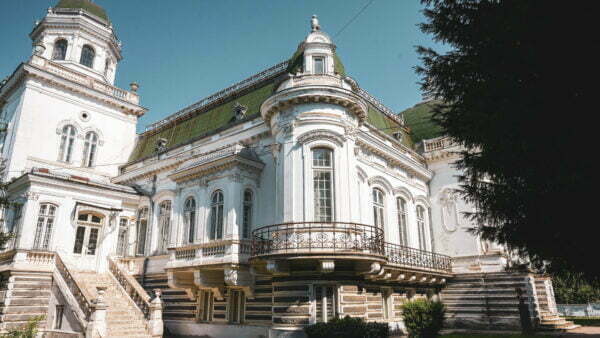 Turism pescăresc - Palatul Marincu