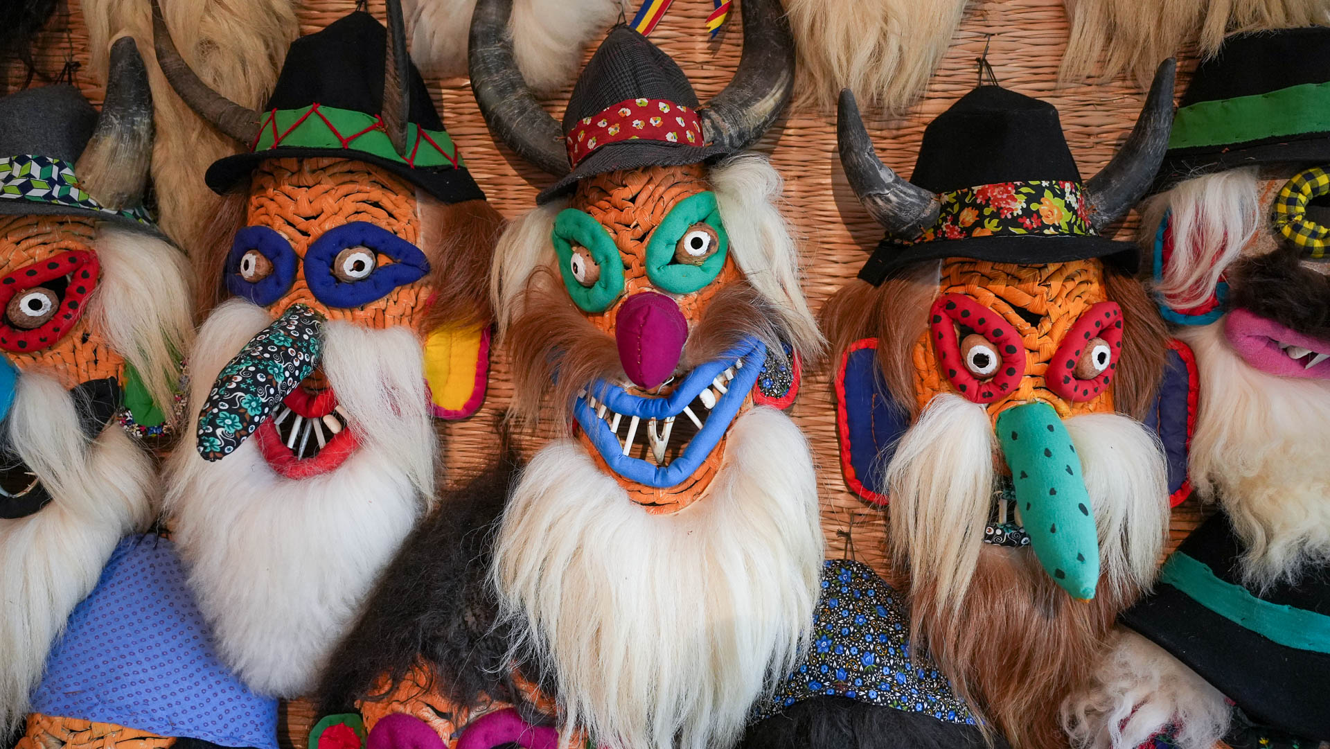 Muzeul Viu - Vatra cu Dor